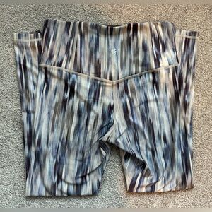 Athleta Blue and Gray Patterned Leggings 25in. Sz. Small